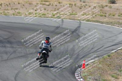 media/Apr-20-2025-AHRMA (Sun) [[393a79c373]]/Race/Group 2/Turn 4b/